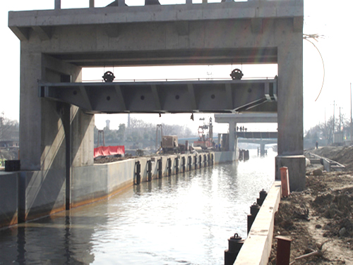 ƽ�����բ��