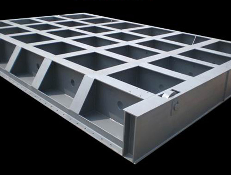 ����բ��